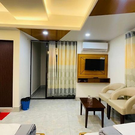 Hotel Sonar Bangla Рангамати Екстериор снимка