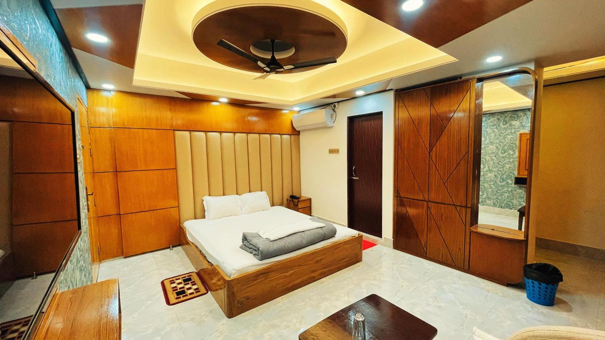 Hotel Sonar Bangla Рангамати Екстериор снимка